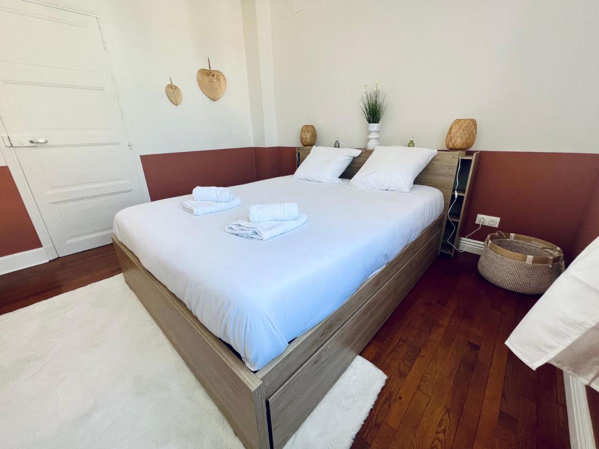 "Le Theodore" Appartement Charmant Proche Gare Avec Place De Parking Devant, Quartier Tres Calme, By Primo C0Nciergerie Невер Экстерьер фото